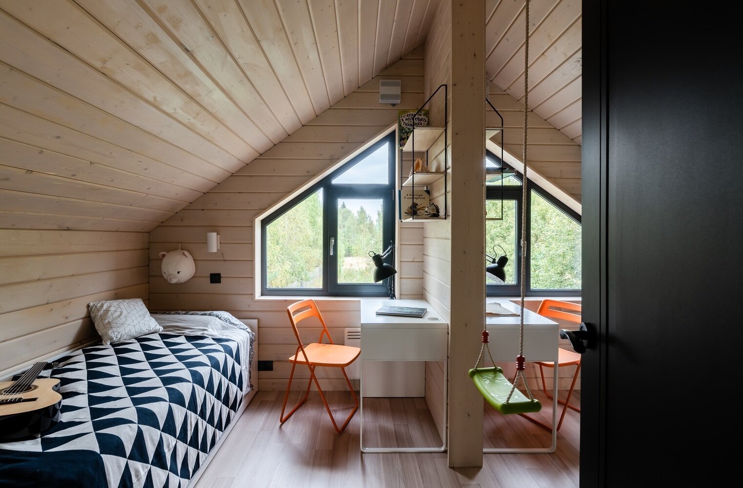 Фотография: Детская в стиле Современный, Проект дня, Дача, Дом и дача, Московская область, Михаил Новинский, 3 комнаты, 40-60 метров, 60-90 метров, скандинавский с элементами минимализма – фото на INMYROOM