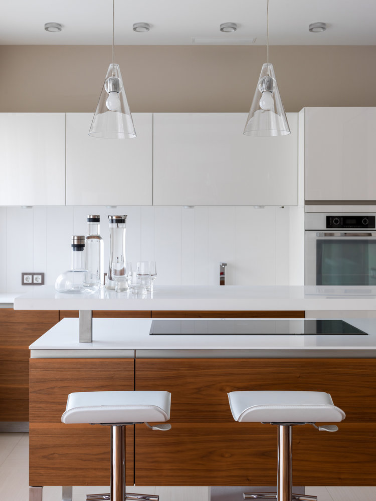 Фотография: Кухня и столовая в стиле Современный, Квартира, Минимализм, Проект дня, Михаил Новинский, Кирпичный дом, 3 комнаты, 60-90 метров, Патриаршие пруды – фото на INMYROOM