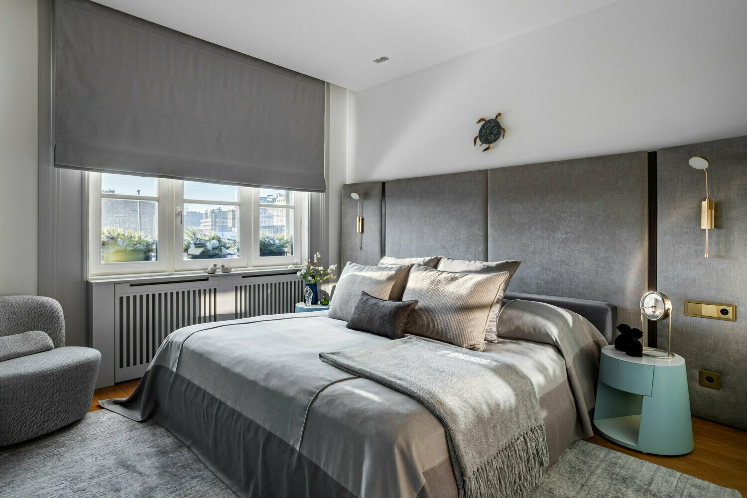 Фотография: Спальня в стиле Современный, Декор и DIY, Проект дня, Москва, Татьяна Иванова, 3 комнаты, 60-90 метров, Рождество, комфортный интерьер, декор новогодний – фото на INMYROOM