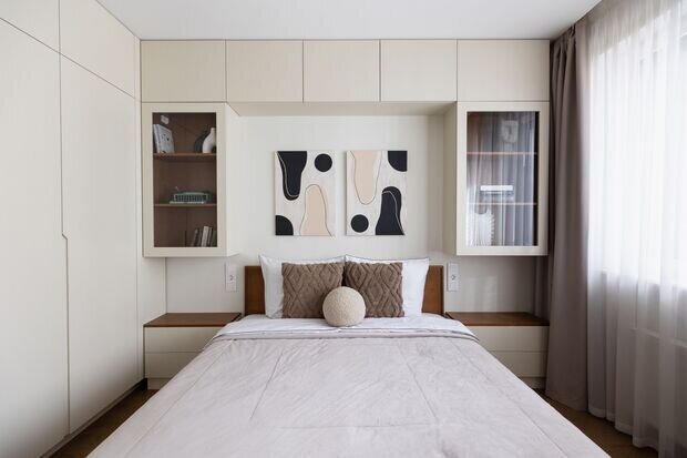 Фотография: Спальня в стиле Современный, Минимализм, Квартира, Проект дня, Москва, 3 комнаты, 60-90 метров, современный с элементами минимализма – фото на INMYROOM