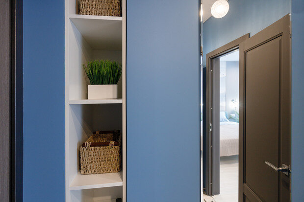 Фотография: Прихожая в стиле Современный, Малогабаритная квартира, Квартира, Студия, Проект недели, Сочи, Монолитный дом, до 40 метров, Анастасия Солдаткина – фото на INMYROOM