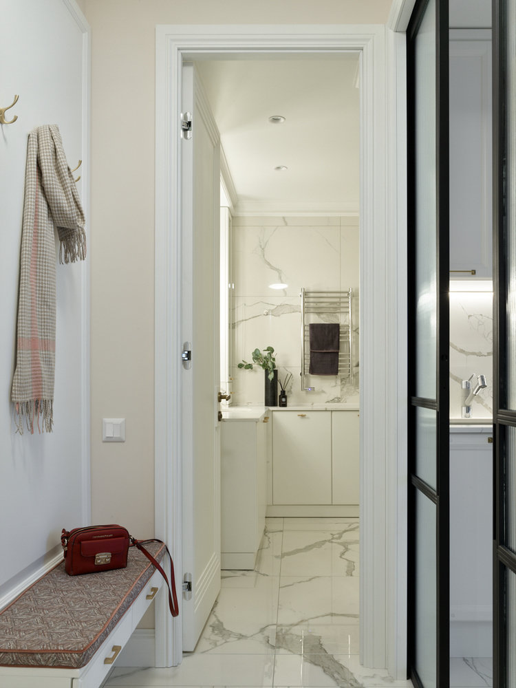 Фотография: Прихожая в стиле Классический, Современный, Квартира, Проект недели, Москва, 2 комнаты, 40-60 метров, Елена Маркина – фото на INMYROOM