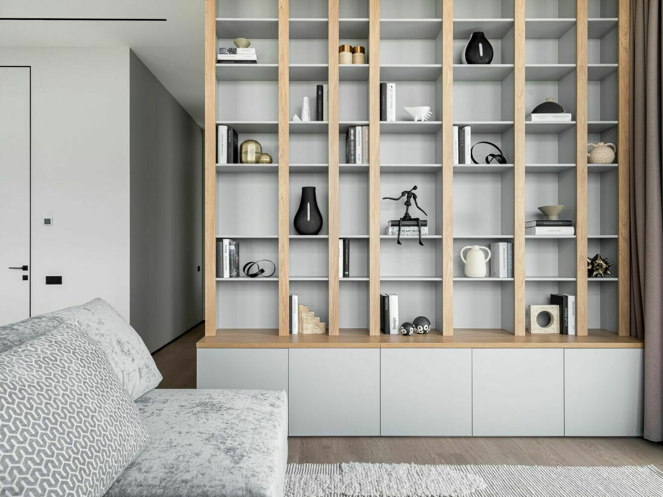 Фотография: Гостиная в стиле Современный, Квартира, Проект дня, Москва, 3 комнаты, Более 90 метров, Монолитно-кирпичный, ЖК «Фили Сити», Оксана Галактионова – фото на INMYROOM