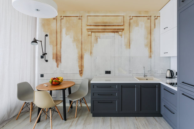 Фотография: Кухня и столовая в стиле Эклектика, Малогабаритная квартира, небольшая спальня – фото на INMYROOM