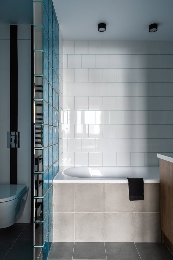 Фотография: Ванная в стиле Современный, Квартира, Проект недели, Москва, 2 комнаты, 40-60 метров, Мила Генч – фото на INMYROOM Фотография: Ванная в стиле Современный, Квартира, Проект недели, Москва, 2 комнаты, 40-60 метров, Мила Генч – фото на INMYROOM