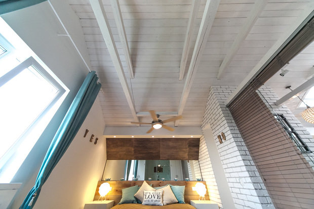 Фотография: Спальня в стиле Прованс и Кантри, Лофт, Скандинавский, Современный, Интерьер комнат, Дача, Дачный ответ, Мансарда – фото на INMYROOM