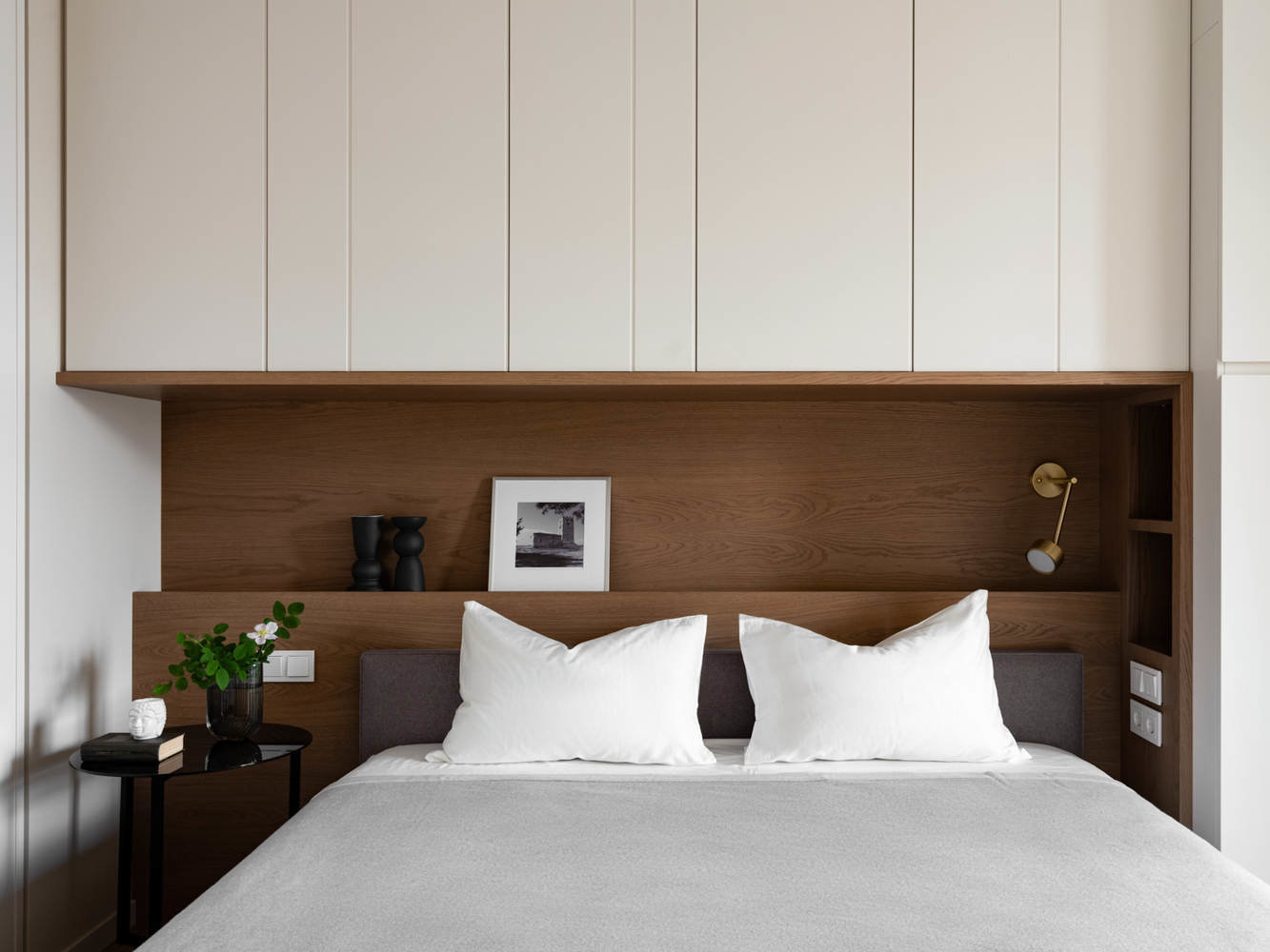 Фотография: Спальня в стиле Современный, Квартира, Проект недели, Москва, Geometrium, 3 комнаты, Более 90 метров – фото на INMYROOM