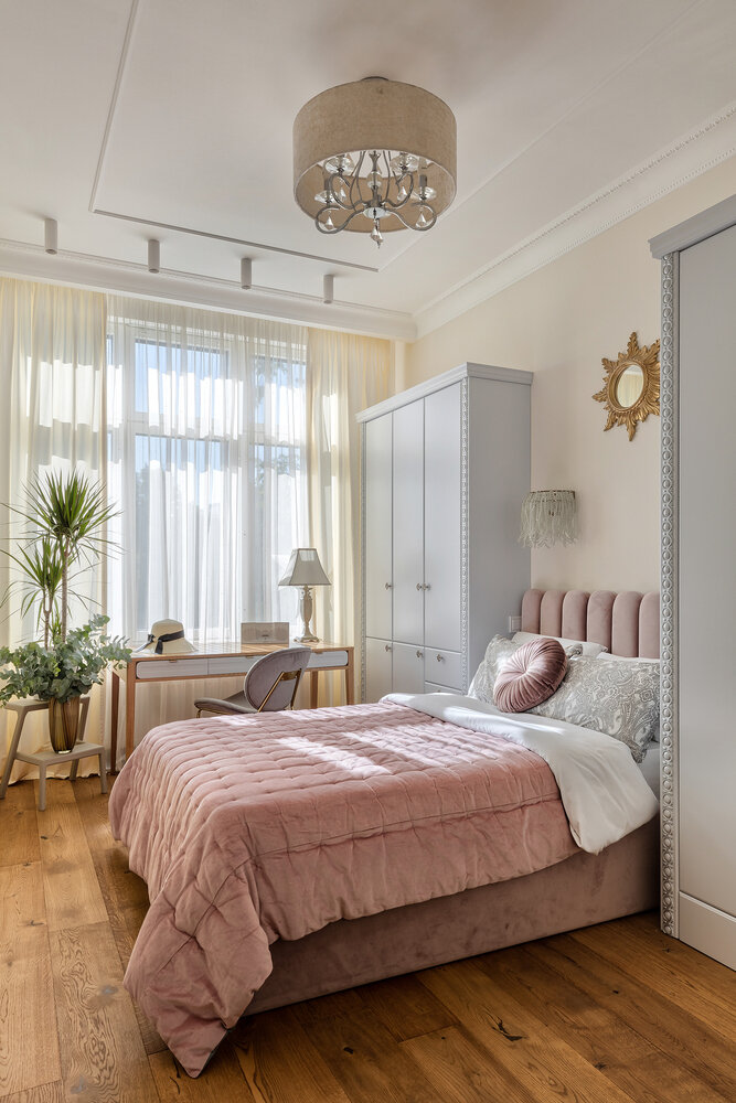 Фотография: Спальня в стиле Современный, Квартира, Проект дня, Санкт-Петербург, 4 и больше, Более 90 метров, Маргарита Сивухина – фото на INMYROOM Фотография: Спальня в стиле Современный, Квартира, Проект дня, Санкт-Петербург, 4 и больше, Более 90 метров, Маргарита Сивухина – фото на INMYROOM