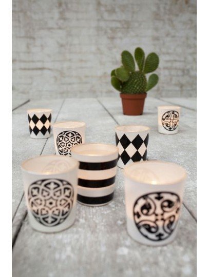 Фото из портфолио Подсвечники – фотографии дизайна интерьеров на INMYROOM