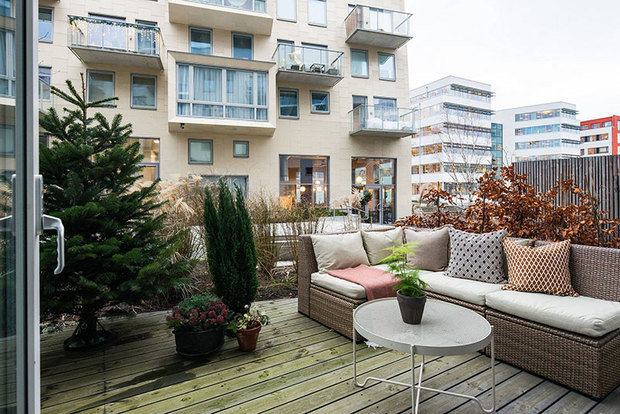 Фотография: Терраса в стиле Скандинавский, Декор интерьера, Квартира, Белый, Минимализм, Бежевый, до 40 метров – фото на INMYROOM