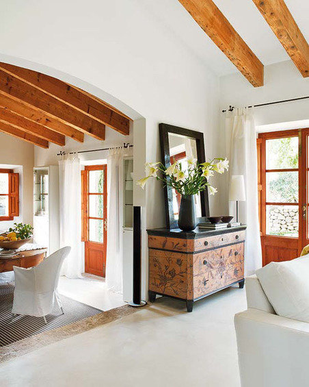 Фотография: Мебель и свет в стиле Скандинавский, Дом, Дома и квартиры, Балки, Майорка – фото на INMYROOM