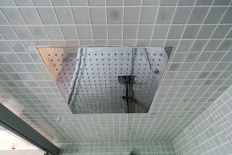 Фотография: Ванная в стиле , Интерьер комнат, Дача, Дачный ответ, Мансарда – фото на INMYROOM Фотография: Ванная в стиле , Интерьер комнат, Дача, Дачный ответ, Мансарда – фото на INMYROOM