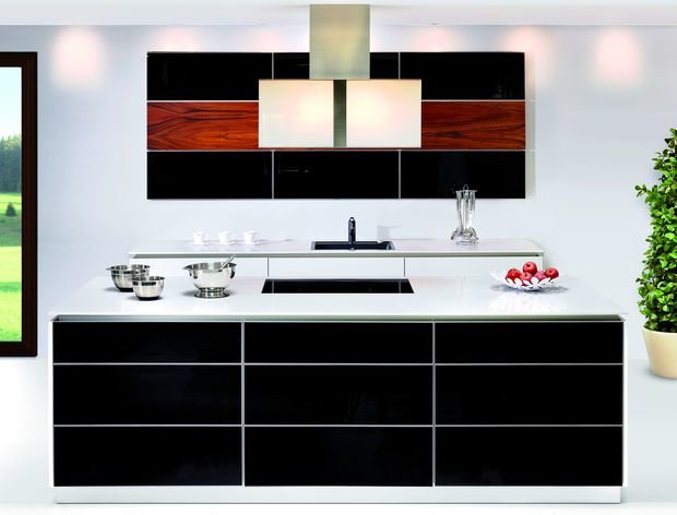 Фотография: Кухня и столовая в стиле Хай-тек – фото на INMYROOM