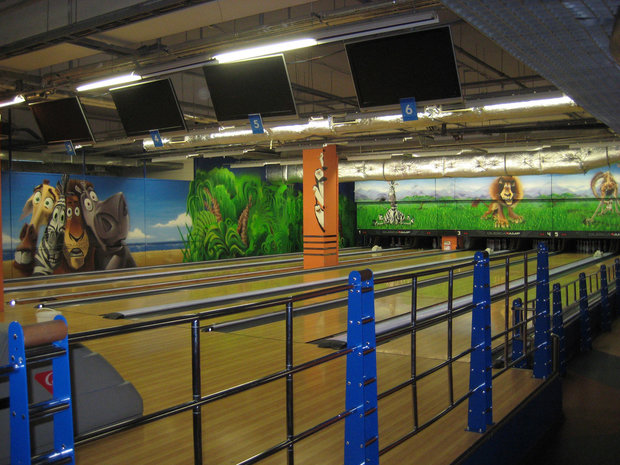 Фото из портфолио Роспись интерьера детской зоны боулинга – фотографии дизайна интерьеров на INMYROOM