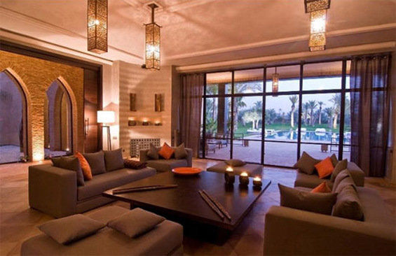 Фотография: Гостиная в стиле Восточный, Декор интерьера, Мебель и свет, Светильник, Лампа, Мозаика, Восток, Подсвечник – фото на INMYROOM