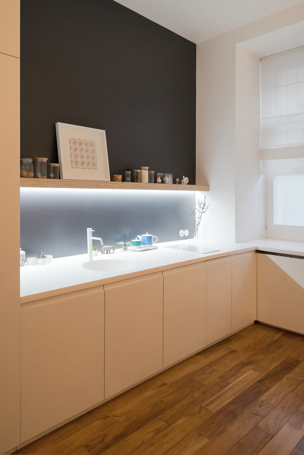 Фотография: Кухня и столовая в стиле Скандинавский, Современный, Малогабаритная квартира, Квартира, Дома и квартиры, Минимализм, Переделка – фото на INMYROOM