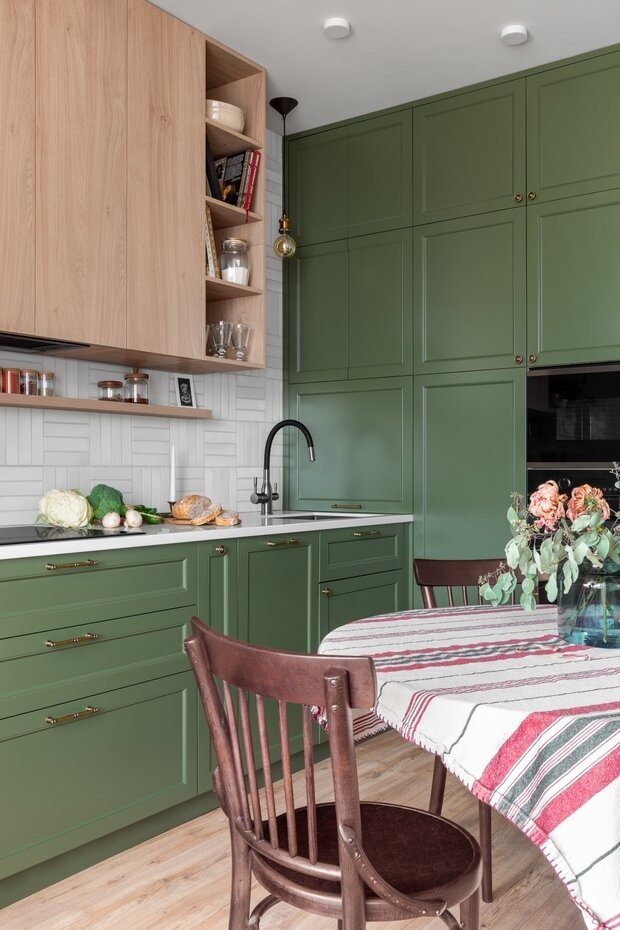 Фотография: Кухня и столовая в стиле Современный, Эклектика, Винтажный, Квартира, Проект недели, Казахстан, Астана, 3 комнаты, 60-90 метров, Евгения Мараськова-Григорянц – фото на INMYROOM