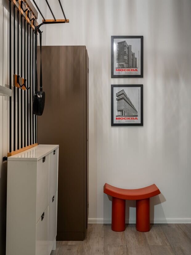 Фотография: Прихожая в стиле Скандинавский, Современный, Эклектика, Винтажный, Квартира, Проект дня, Москва, Хрущевка, 2 комнаты, 40-60 метров, Настасья Дуленко – фото на INMYROOM