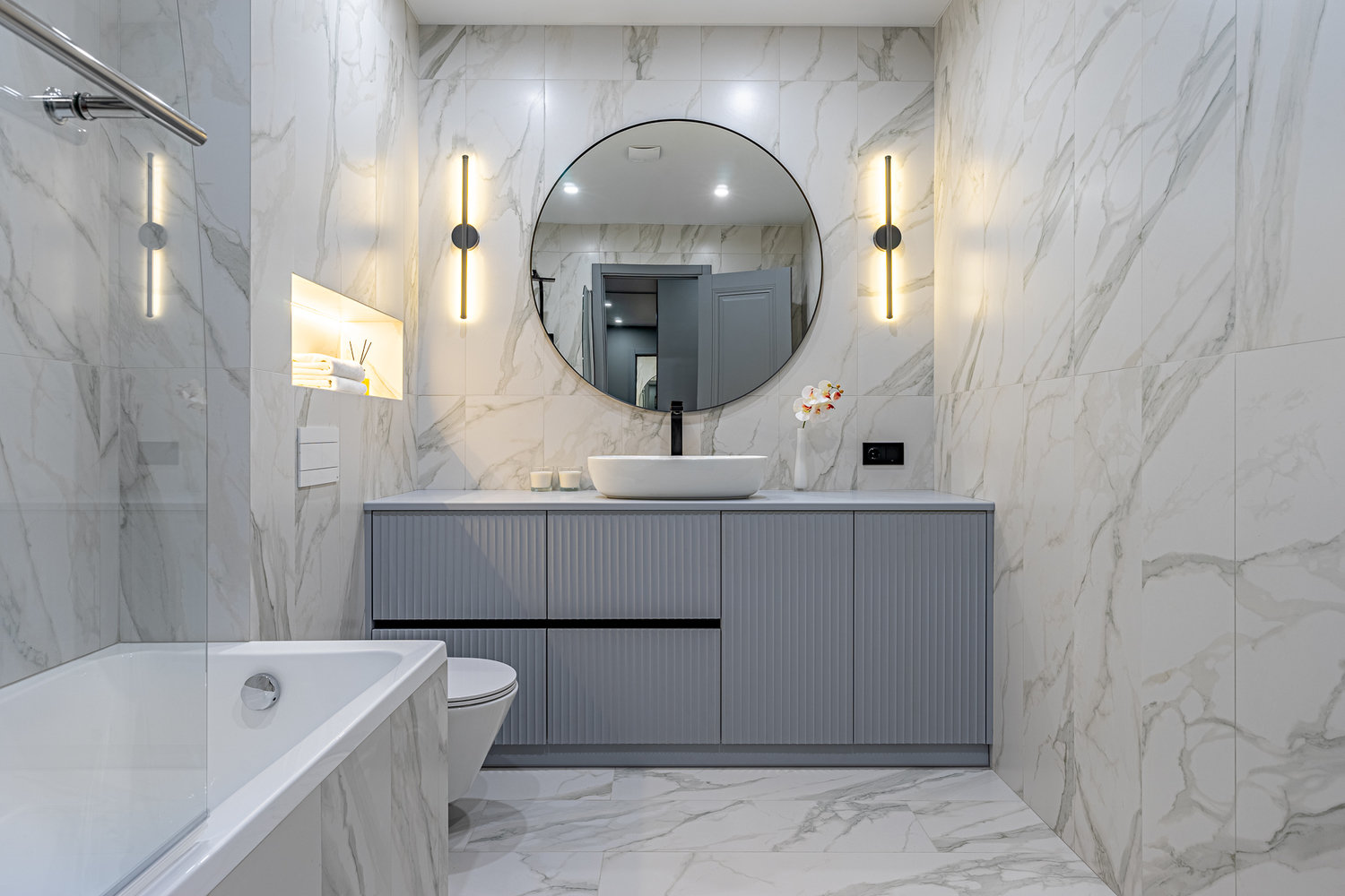 Фотография: Ванная в стиле Минимализм, Современный, Квартира, Проект недели, Казань, 2 комнаты, 40-60 метров, Марьям Разуваева – фото на INMYROOM Фотография: Ванная в стиле Минимализм, Современный, Квартира, Проект недели, Казань, 2 комнаты, 40-60 метров, Марьям Разуваева – фото на INMYROOM