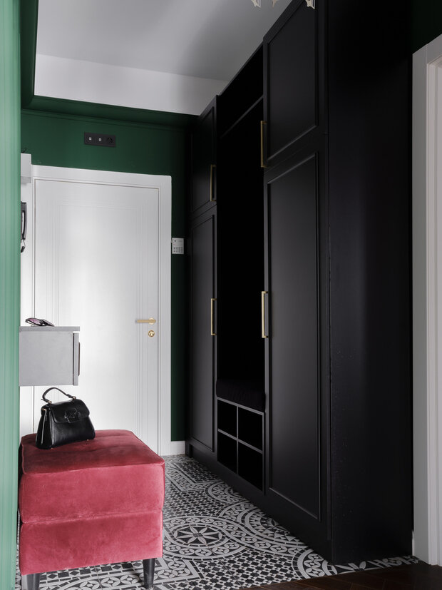 Фотография: Прихожая в стиле Современный, Квартира, Проект дня, Сталинка, Кирпичный дом, 4 и больше, 60-90 метров, Санкт-Петербруг – фото на INMYROOM