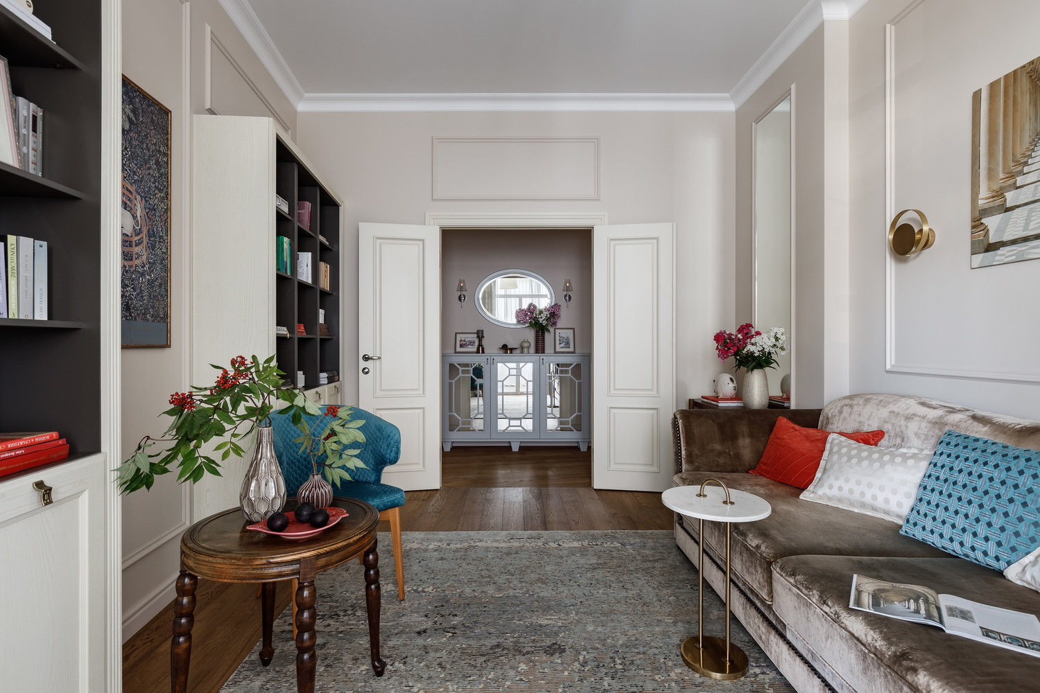 Фотография: Гостиная в стиле Классический, Современный, Квартира, Проект дня, Санкт-Петербург, 3 комнаты, Более 90 метров, Наталья Орешкова – фото на INMYROOM Фотография: Гостиная в стиле Классический, Современный, Квартира, Проект дня, Санкт-Петербург, 3 комнаты, Более 90 метров, Наталья Орешкова – фото на INMYROOM