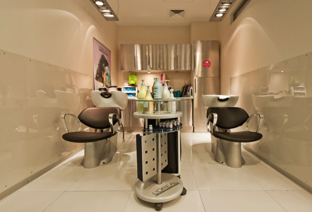 Фото из портфолио Салон красоты CELEBRITY на Садовниченской – фотографии дизайна интерьеров на INMYROOM