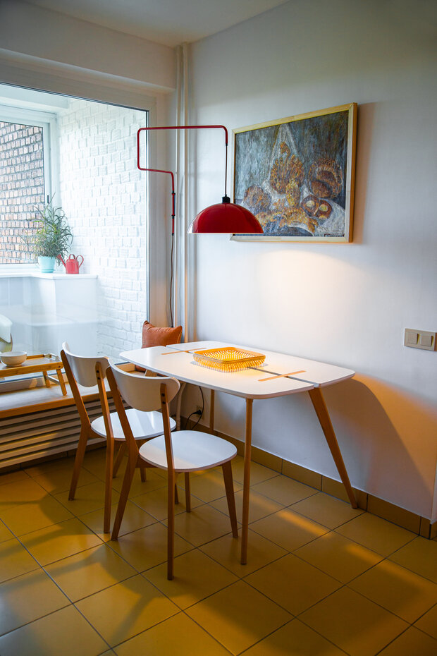 Фотография: Кухня и столовая в стиле Скандинавский, Современный, Эклектика, Квартира, Проект дня, Москва, 2 комнаты, 60-90 метров, Павел Фотеев, Винтажный – фото на INMYROOM