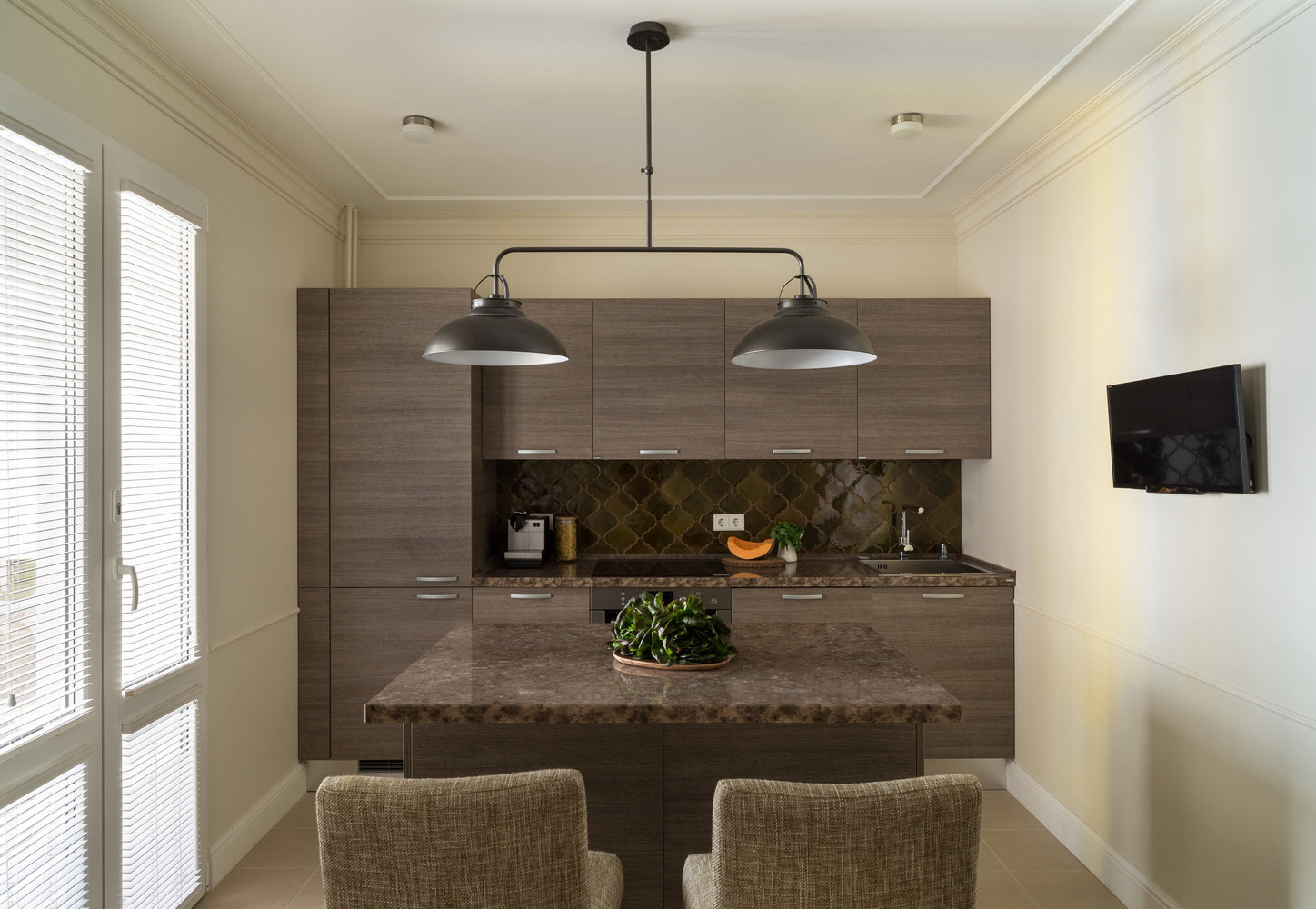 Фотография: Кухня и столовая в стиле Прованс и Кантри, Современный, Квартира, Дома и квартиры, Проект недели, Москва – фото на INMYROOM