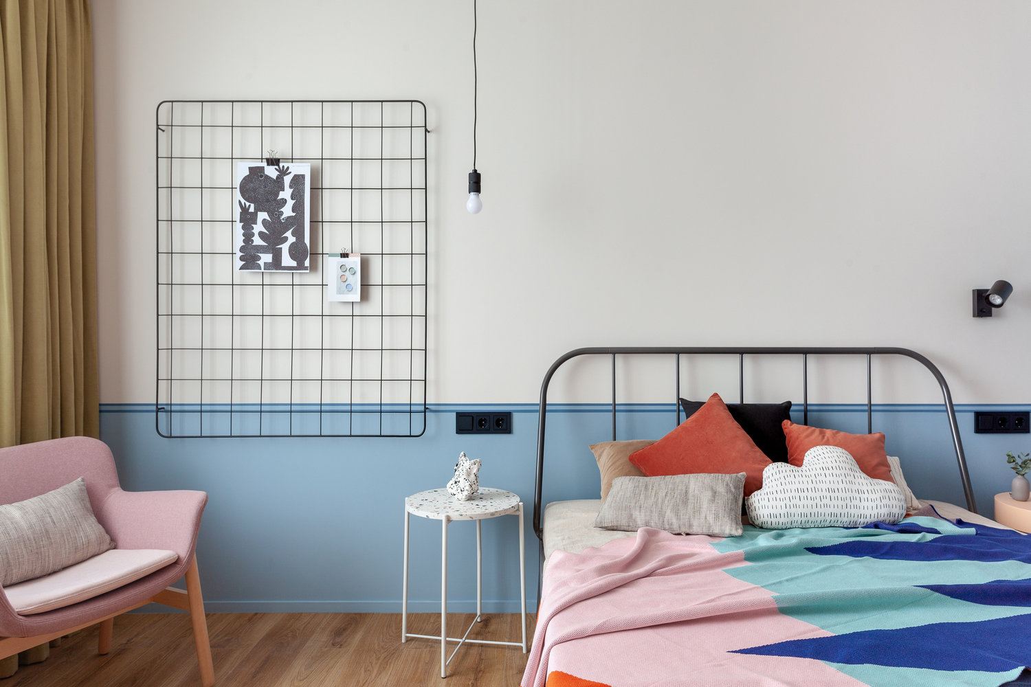 Фотография: Спальня в стиле Современный, Квартира, Проект недели, Москва, 2 комнаты, 40-60 метров, КубКвадрат – фото на INMYROOM Фотография: Спальня в стиле Современный, Квартира, Проект недели, Москва, 2 комнаты, 40-60 метров, КубКвадрат – фото на INMYROOM