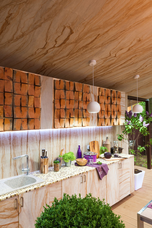 Фотография: Кухня и столовая в стиле Прованс и Кантри, Дом, Терраса, Дома и квартиры – фото на INMYROOM