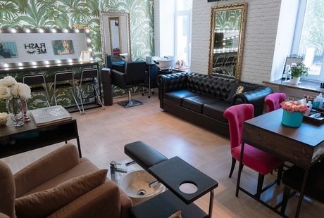 Flash Me Beauty Bar
