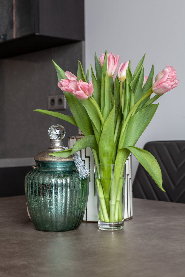 Фотография: Кухня и столовая в стиле Современный, Квартира, Проект недели, Москва, Монолитный дом, Надежда Требухина – фото на INMYROOM