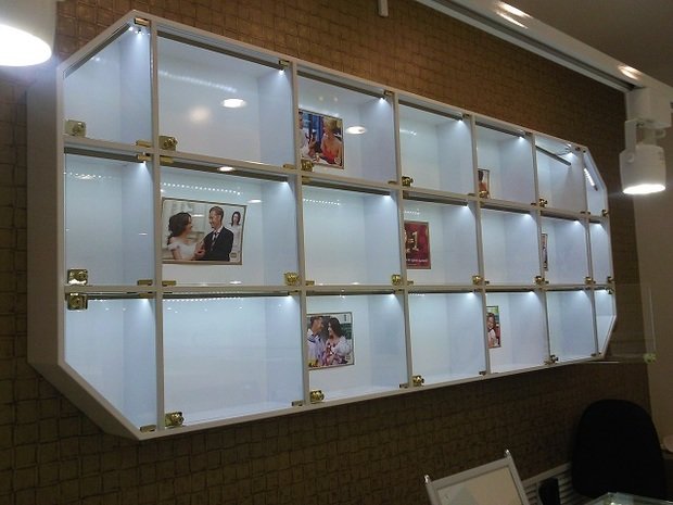 Фото из портфолио Изготовление витрин на заказ – фотографии дизайна интерьеров на INMYROOM