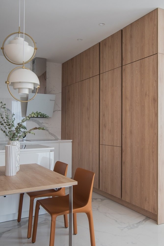 Фотография: Кухня и столовая в стиле Современный, Квартира, Минимализм, Проект недели, Москва, 4 и больше, Более 90 метров, Максим и Евгения Константиновы – фото на INMYROOM Фотография: Кухня и столовая в стиле Современный, Квартира, Минимализм, Проект недели, Москва, 4 и больше, Более 90 метров, Максим и Евгения Константиновы – фото на INMYROOM