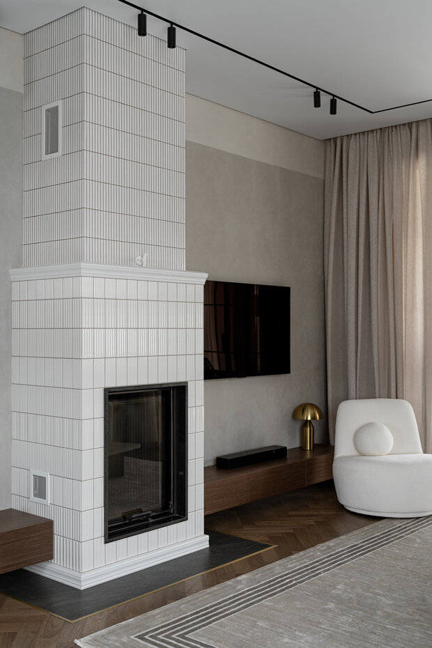 Фотография: Гостиная в стиле Современный, Дом, Проект дня, Дом и дача, Татарстан, Кирпичный дом, 4 и больше, Более 90 метров – фото на INMYROOM