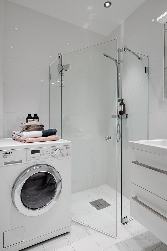 Фотография: Ванная в стиле Современный, Малогабаритная квартира, Квартира, Дома и квартиры – фото на INMYROOM Фотография: Ванная в стиле Современный, Малогабаритная квартира, Квартира, Дома и квартиры – фото на INMYROOM