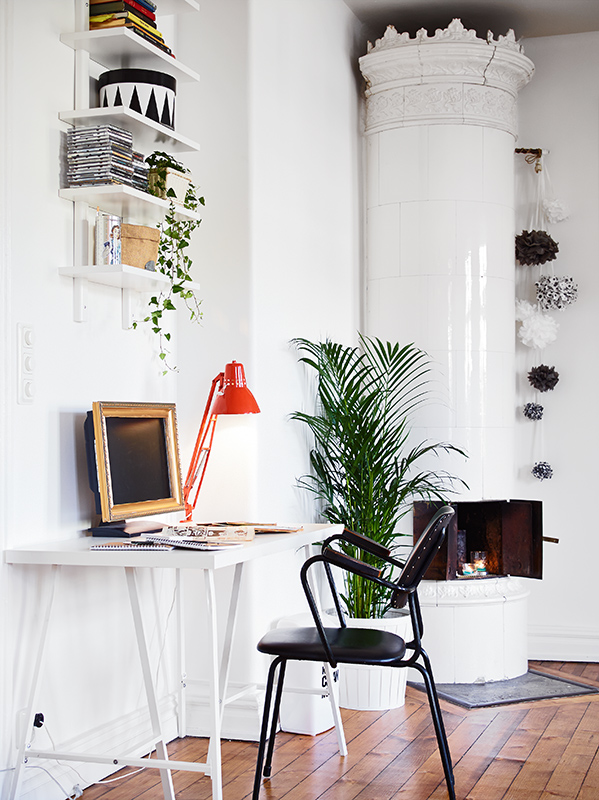 Фотография: Офис в стиле Скандинавский, Малогабаритная квартира, Квартира, Дома и квартиры – фото на INMYROOM