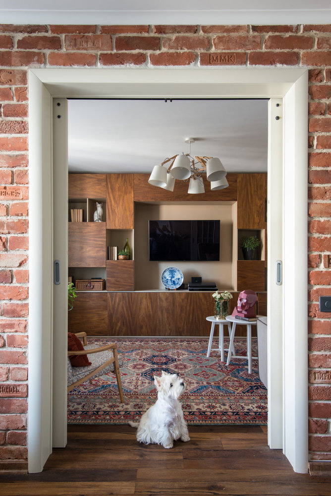 Фотография: Гостиная в стиле Лофт, Квартира, Перепланировка, Блочный дом, 3 комнаты, 60-90 метров, Людмила Данилевич – фото на INMYROOM Фотография: Гостиная в стиле Лофт, Квартира, Перепланировка, Блочный дом, 3 комнаты, 60-90 метров, Людмила Данилевич – фото на INMYROOM