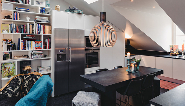 Фотография: Кухня и столовая в стиле Скандинавский, Малогабаритная квартира, Квартира, Терраса, Дома и квартиры, Мансарда – фото на INMYROOM