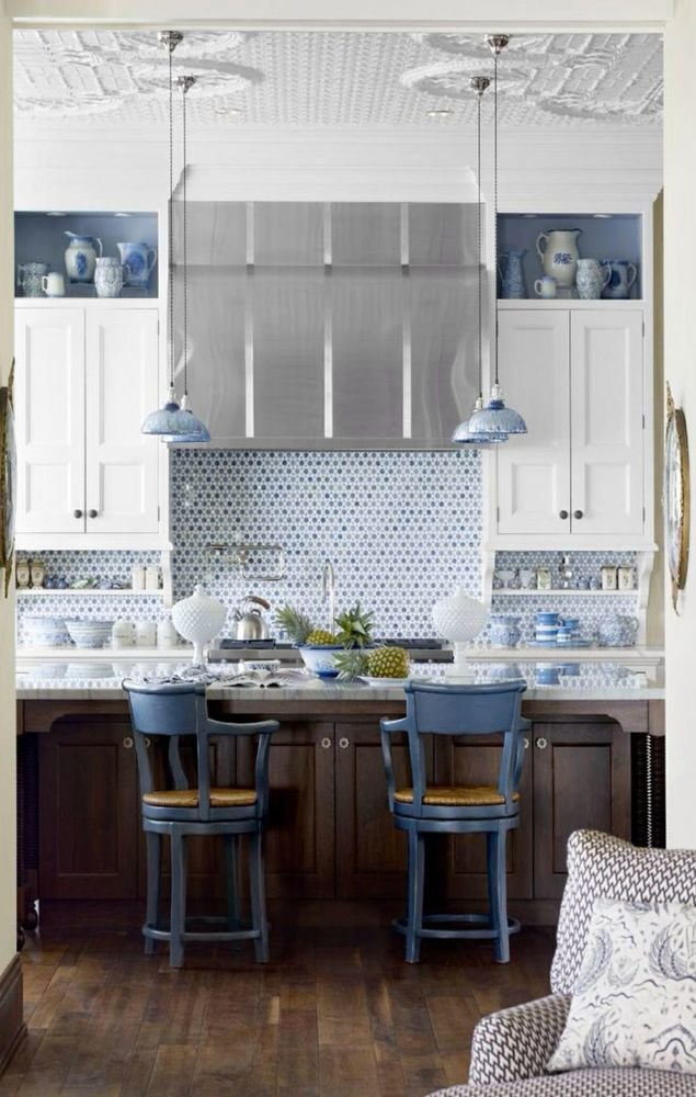 Фотография: Кухня и столовая в стиле Прованс и Кантри, Скандинавский, Декор и DIY, Дизайн интерьера, Цвет в интерьере – фото на INMYROOM Фотография: Кухня и столовая в стиле Прованс и Кантри, Скандинавский, Декор и DIY, Дизайн интерьера, Цвет в интерьере – фото на INMYROOM