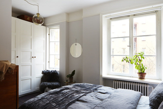 Фотография: Спальня в стиле Скандинавский, Декор интерьера, Малогабаритная квартира, Квартира, Мебель и свет – фото на INMYROOM