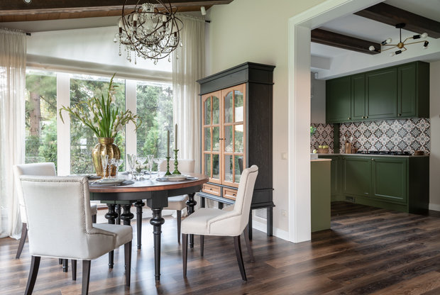 Фотография: Кухня и столовая в стиле Прованс и Кантри, Классический, Дом, Проект недели, Нахабино, 4 и больше, Более 90 метров, Вера Шеверденок, Roomba Interior – фото на INMYROOM