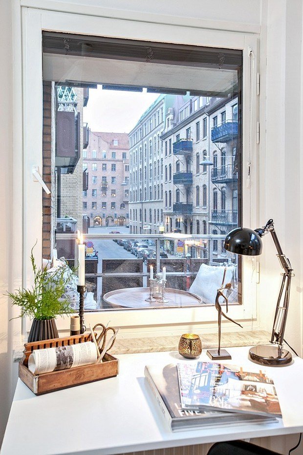 Фотография: Балкон в стиле Скандинавский, Декор интерьера, Квартира, Аксессуары, Декор, Белый – фото на INMYROOM