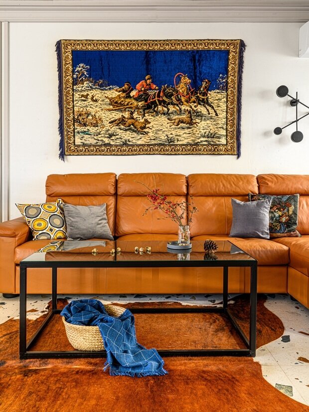 Интерьер гостиной в стиле эклектика с элементами винтажа