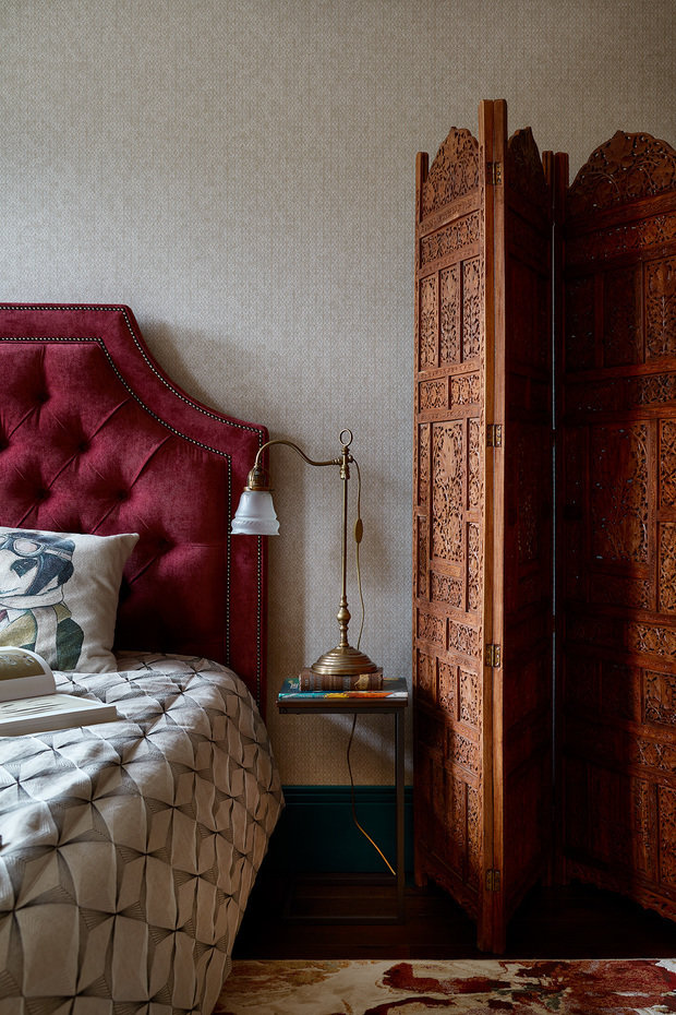 Фотография: Спальня в стиле Эклектика, Классический, Дом, Проект недели, Дача, Дом и дача, 4 и больше, Более 90 метров, Наташа Федосеева, Звенигород – фото на INMYROOM