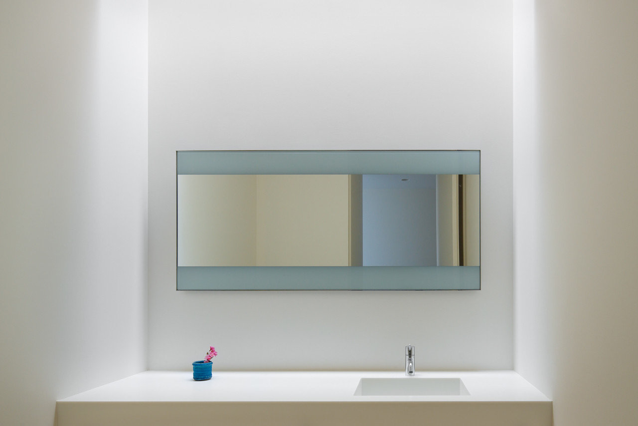 Дизайн: Джон Поусон Дизайн: Джон Поусон