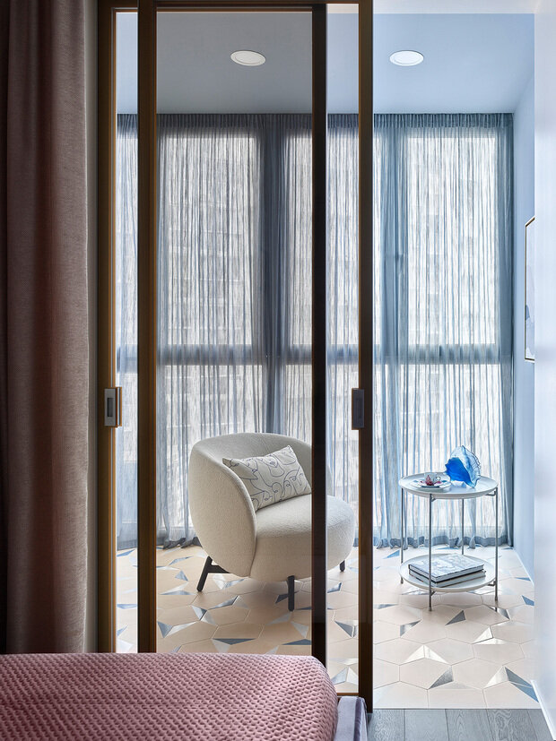 Фотография: Балкон в стиле Современный, Малогабаритная квартира, Квартира, Проект дня, Москва, Одинцово, Кирпичный дом, 2 комнаты, 40-60 метров, Марина Жеренко – фото на INMYROOM