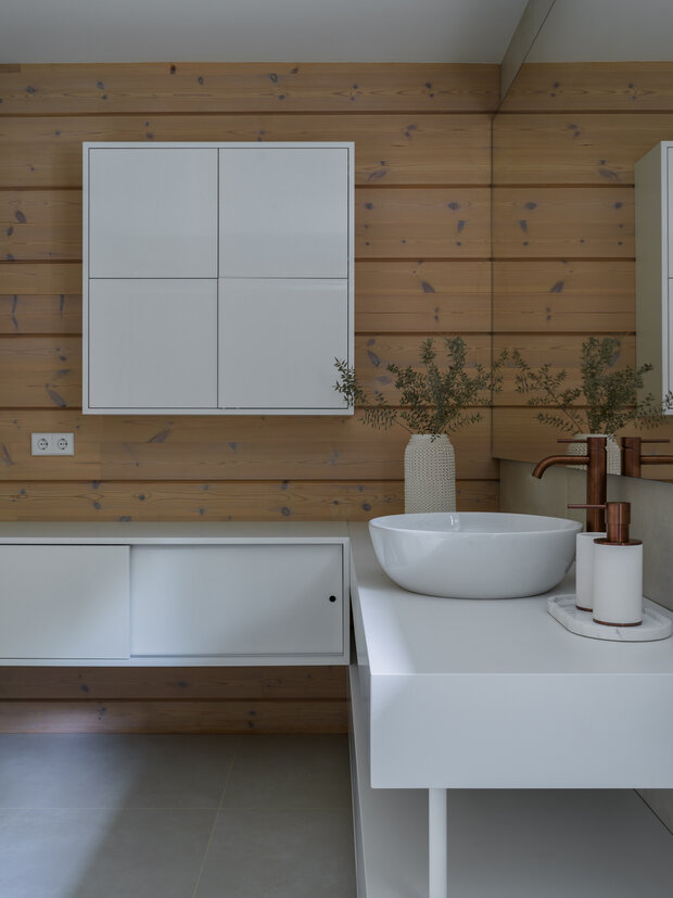 Фотография: Ванная в стиле Современный, Минимализм, Дом, Проект дня, Москва, Дом и дача, 4 и больше, Более 90 метров, минимализм с элементами современного дизайна, Филипп Черников, Юлия Долина – фото на INMYROOM