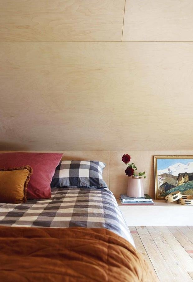 Фотография: Спальня в стиле Минимализм, Австралия, Дом и дача, 60-90 метров – фото на INMYROOM