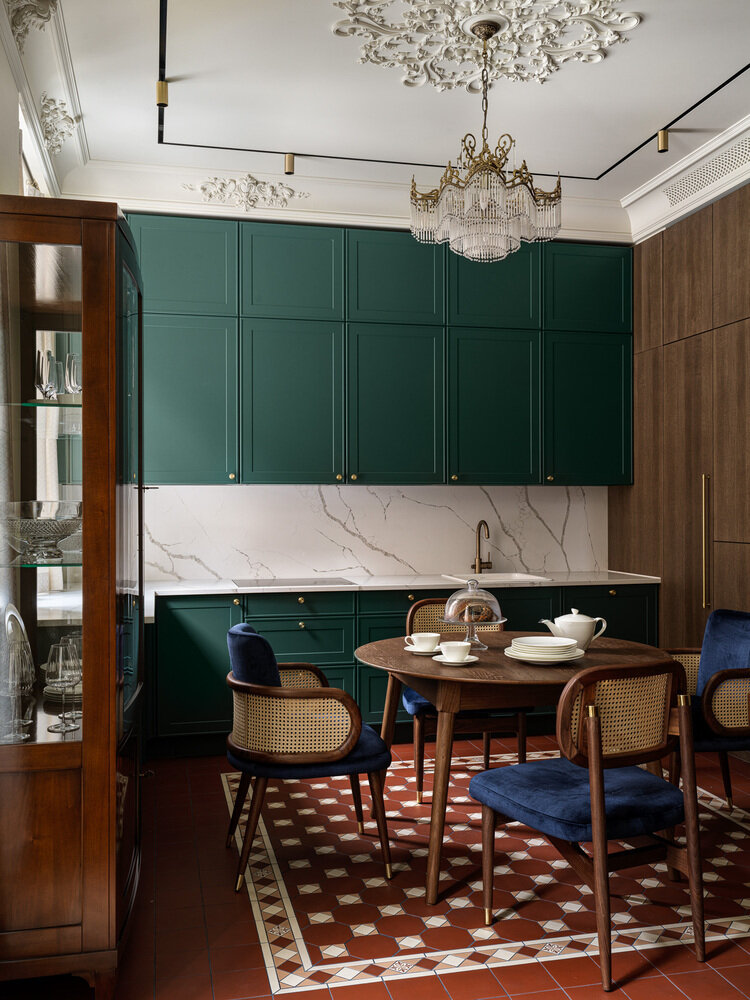 Фотография: Кухня и столовая в стиле Современный, Эклектика, Классический, Проект дня, Москва, Таунхаус, 3 комнаты, 60-90 метров, ЖК «Меценат», Татьяна Кожевникова, Валерия Куракова – фото на INMYROOM Фотография: Кухня и столовая в стиле Современный, Эклектика, Классический, Проект дня, Москва, Таунхаус, 3 комнаты, 60-90 метров, ЖК «Меценат», Татьяна Кожевникова, Валерия Куракова – фото на INMYROOM